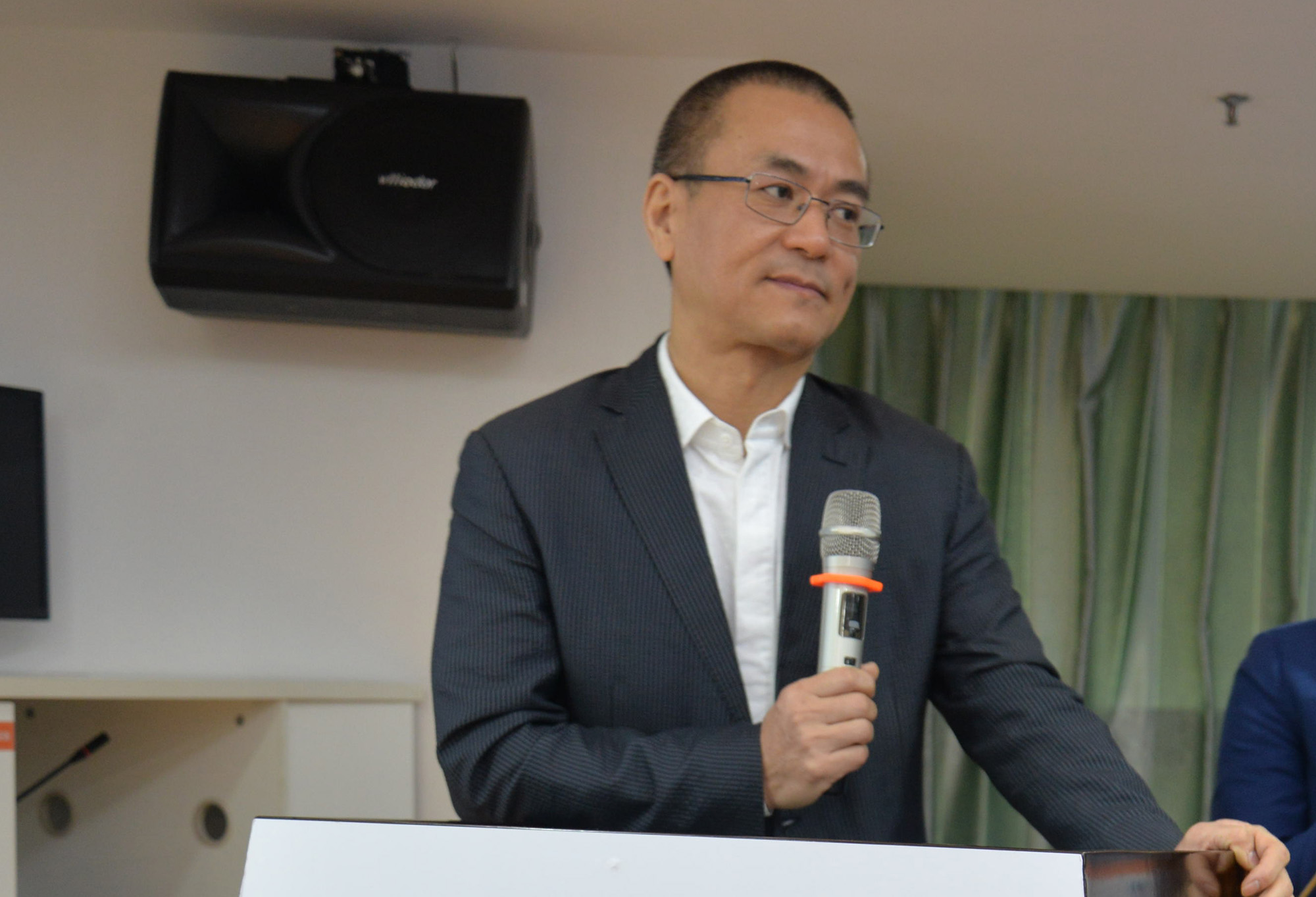 广州圣丹福医院涂孝明