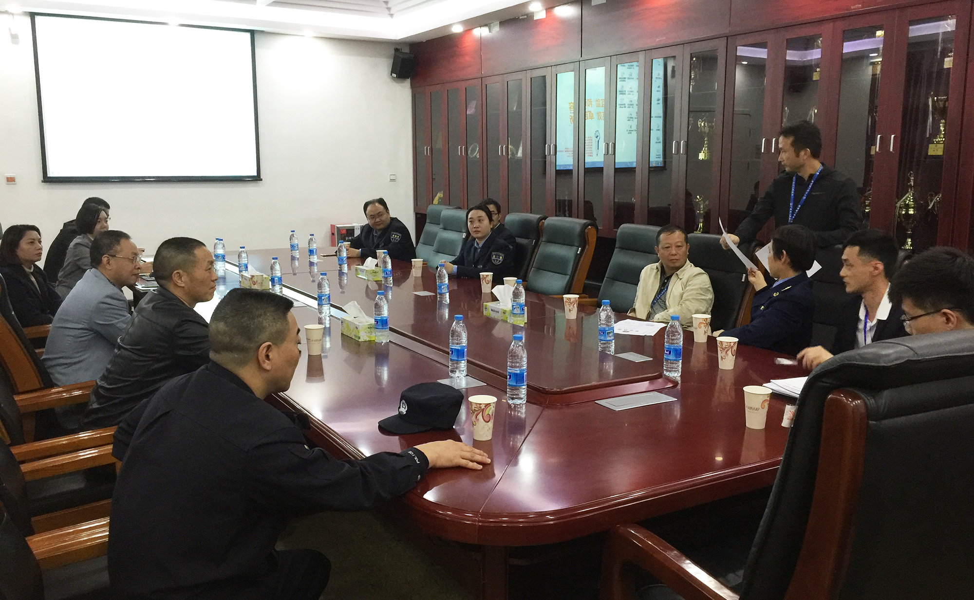 天河区人社局莅临我院指导