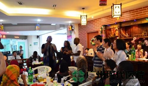 广州圣丹福医院与外籍人士共度中秋佳节