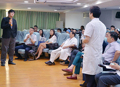广州圣丹福医院医学肿瘤中心彭晓赤主任现场提问
