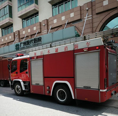 铁环当戒指的后果  所有的家长都应该看看!