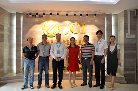 天河区医学会及医疗机构行业协会领导莅访广州圣丹福